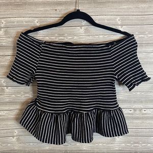 🐝 NWT Who What Wear Black Stripe Off Shoulder Top
